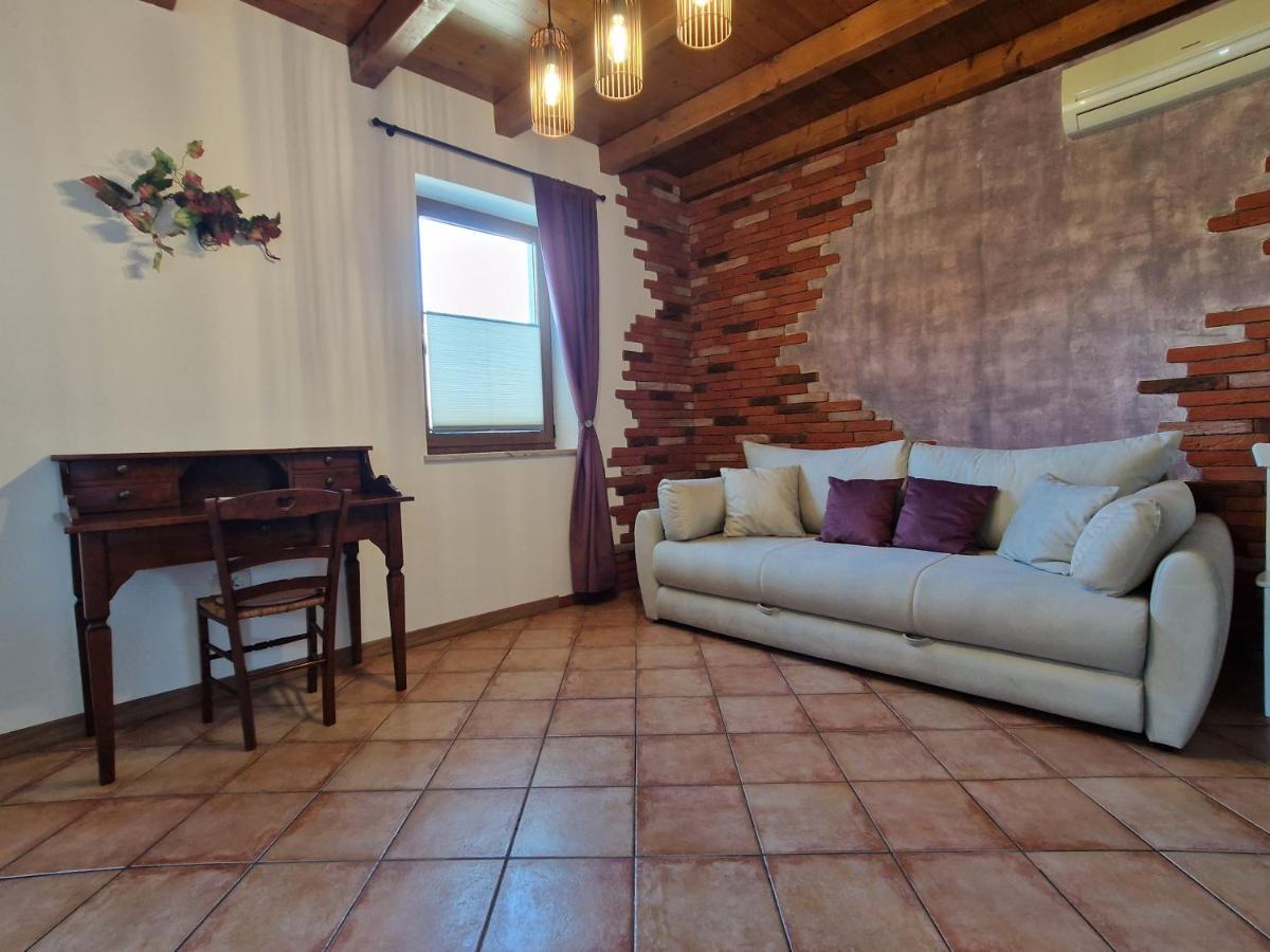 Wine&Apartment VINALES Koper Exterior foto